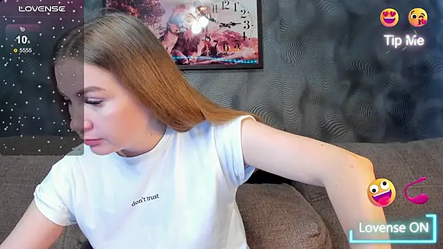 CassieMils online show from 09-09-25, 05:06
