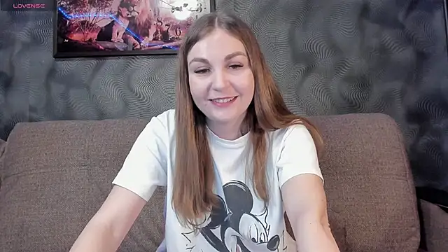 CassieMils online show from 02-11-25, 11:20