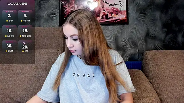 CassieMils online show from 01-11-26, 01:40