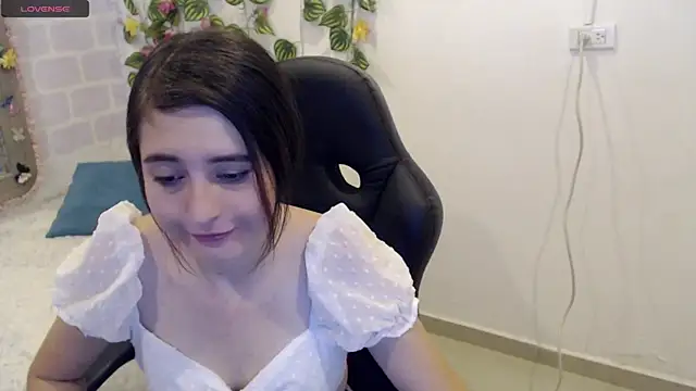 tania sweet   online show from 03-03-25, 04:36