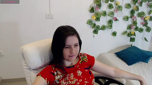 tania sweet   online show from 11-18-25, 03:37