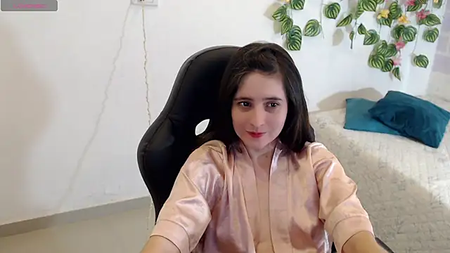 tania sweet   online show from 02-24-25, 09:09