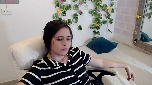 tania sweet   online show from 11-30-25, 06:30