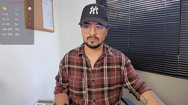 DaviidEvans  online show from 12-07-24, 10:01
