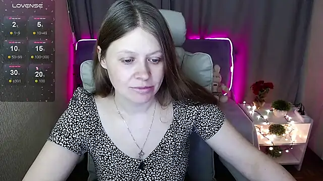 alekasamui online show from 03-18-25, 03:23