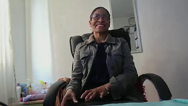 Snapshot of Aries_Mature chatting on 04-30-26, 08:38 Aries Mature online show from 04-30-26, 08:38