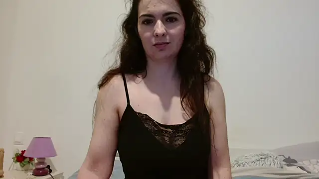 Snapshot of desirmiss1 chatting on 06-17-26, 06:46 desirmiss1 online show from 06-17-26, 06:46