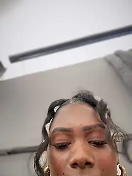 Tayra Siny online show from 10-07-25, 05:58