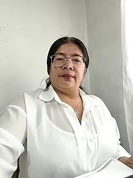 Snapshot of __valentina18 chatting on 01-19-26, 01:15 valentina18 online show from 01-19-26, 01:15