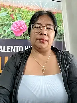 Snapshot of __valentina18 chatting on 03-04-26, 01:08 valentina18 online show from 03-04-26, 01:08