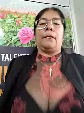   valentina18 online show from 05-08-26, 12:20