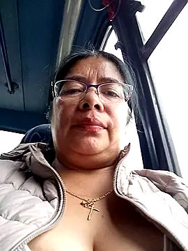 Snapshot of __valentina18 chatting on 03-21-25, 04:40   valentina18 online show from 03-21-25, 04:40