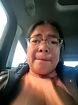   valentina18 online show from 05-28-26, 12:22