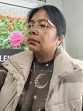 Snapshot of __valentina18 chatting on 02-26-26, 01:00 valentina18 online show from 02-26-26, 01:00