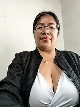   valentina18 online show from 11-05-25, 01:03