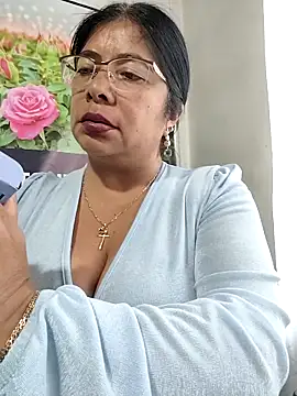 Snapshot of __valentina18 chatting on 02-10-26, 01:10 valentina18 online show from 02-10-26, 01:10