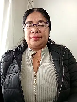 Snapshot of __valentina18 chatting on 09-11-25, 01:11   valentina18 online show from 09-11-25, 01:11