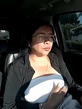   valentina18 online show from 03-21-26, 12:31