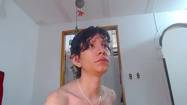 LAICK 01 online show from 03-17-26, 03:37