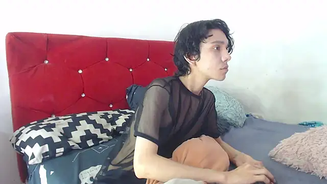 Snapshot of LAICK_01 chatting on 09-15-25, 07:58 LAICK 01 online show from 09-15-25, 07:58