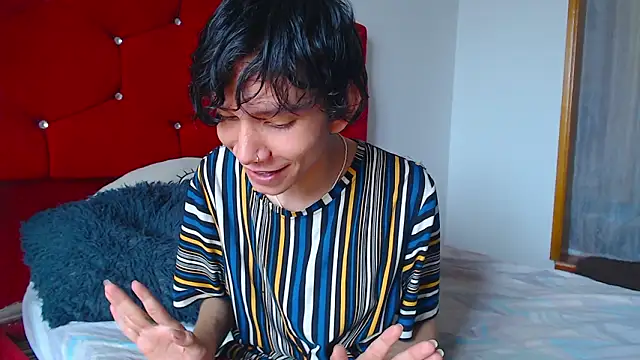 LAICK 01 online show from 03-18-26, 06:09