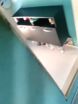 Snapshot of Arthu2r chatting on 12-22-25, 07:47 Arthu2r online show from 12-22-25, 07:47