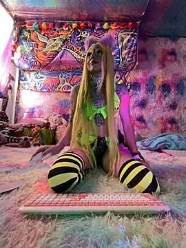 BABYUNICORN online show from 02-16-25, 08:11