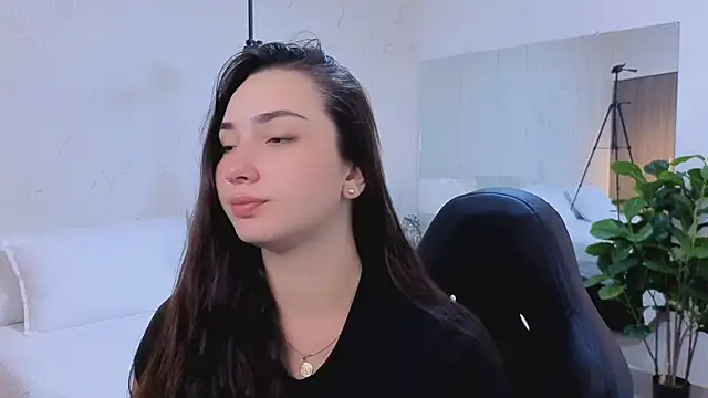 ava blue online show from 02-16-26, 07:45