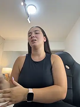 ava blue online show from 11-25-25, 07:47