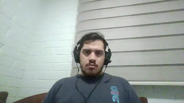 hung weeb online show from 01-06-26, 01:42