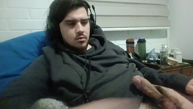 hung weeb online show from 07-08-26, 04:46