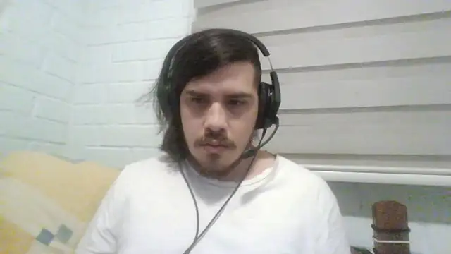 hung weeb online show from 11-03-25, 02:06