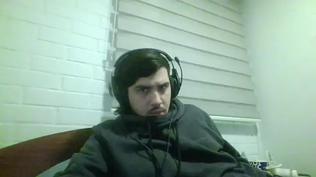 hung weeb online show from 07-14-26, 04:28