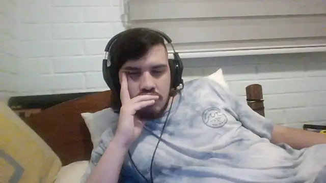 hung weeb online show from 10-27-25, 03:51