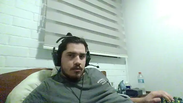 hung weeb online show from 04-03-26, 03:35