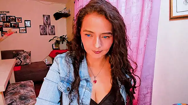 emma luxy online show from 01-15-26, 09:51