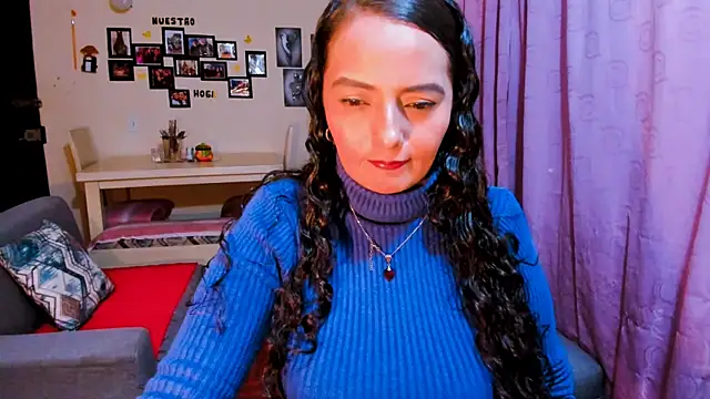 emma luxy online show from 03-31-26, 11:51