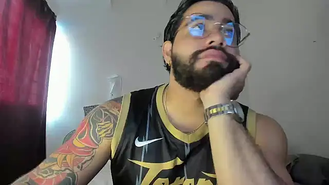 Snapshot of _Coddygold_ chatting on 02-24-25, 12:26  Coddygold  online show from 02-24-25, 12:26