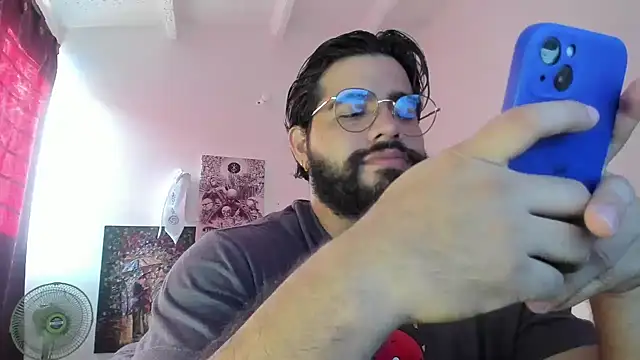 Snapshot of _Coddygold_ chatting on 03-12-25, 09:24  Coddygold  online show from 03-12-25, 09:24