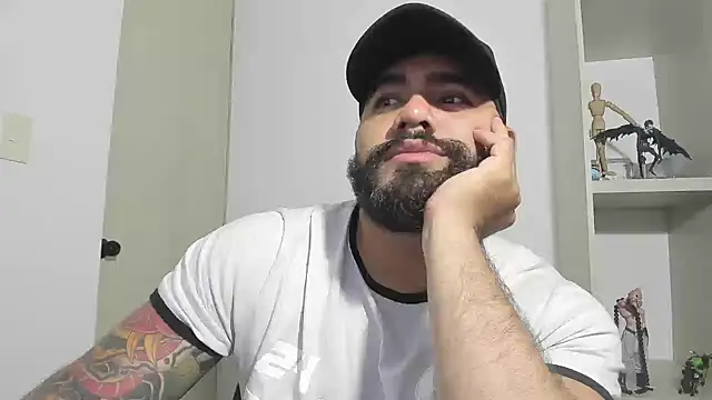 Snapshot of _Coddygold_ chatting on 10-01-25, 11:30  Coddygold  online show from 10-01-25, 11:30