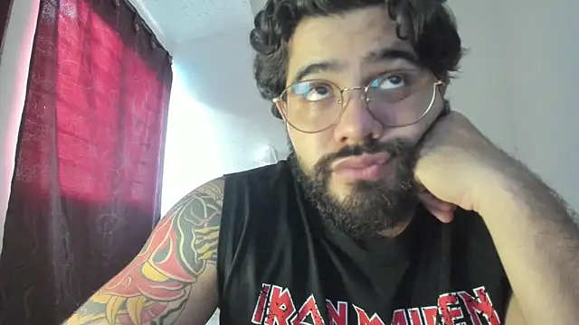 Snapshot of _Coddygold_ chatting on 02-26-25, 10:04  Coddygold  online show from 02-26-25, 10:04