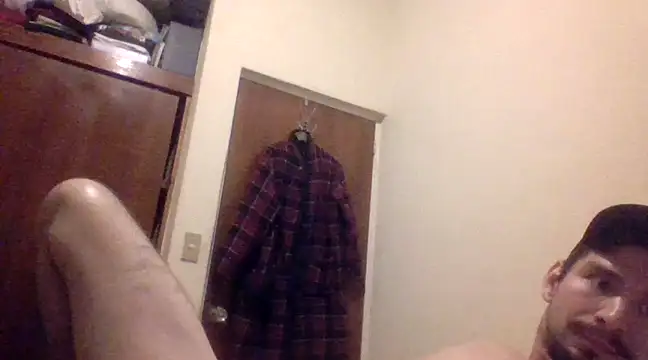 Snapshot of Tomthelong chatting on 01-13-25, 03:23 Tomthelong online show from 01-13-25, 03:23