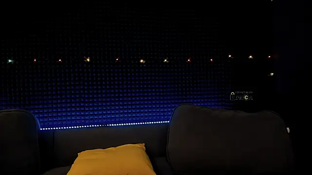 Snapshot of Hardy_Green chatting on 05-06-26, 02:48 Hardy Green online show from 05-06-26, 02:48