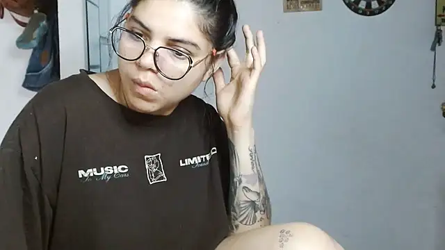 Nikkykora15 online show from 07-19-26, 03:42