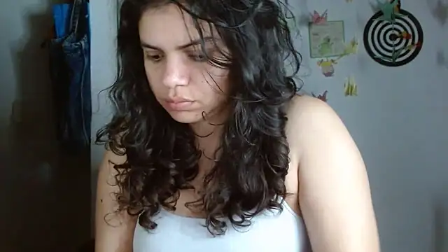Snapshot of Nikkykora15 chatting on 04-23-26, 01:23 Nikkykora15 online show from 04-23-26, 01:23