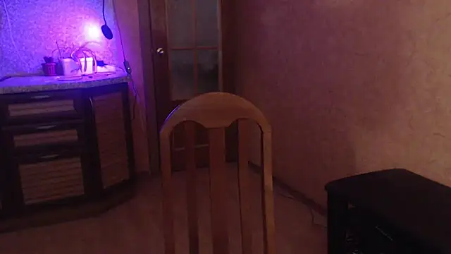 Snapshot of Sonitka chatting on 12-28-24, 05:03 Sonitka online show from 12-28-24, 05:03