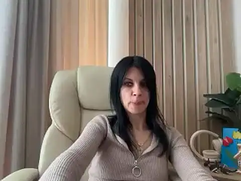 Snapshot of InjaAtHome chatting on 06-02-26, 12:49 InjaAtHome online show from 06-02-26, 12:49