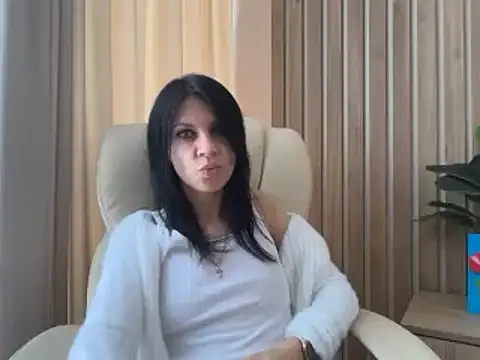 Snapshot of InjaAtHome chatting on 04-22-26, 05:58 InjaAtHome online show from 04-22-26, 05:58