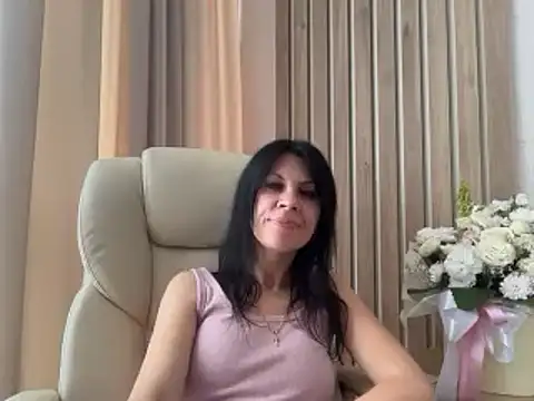 Snapshot of InjaAtHome chatting on 07-20-26, 11:23 InjaAtHome online show from 07-20-26, 11:23