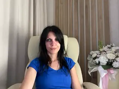 Snapshot of InjaAtHome chatting on 07-19-26, 05:53 InjaAtHome online show from 07-19-26, 05:53